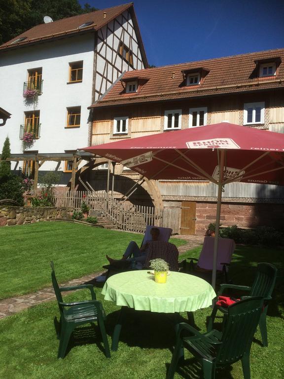 Pension Untere Muehle Burghaun Exterior foto